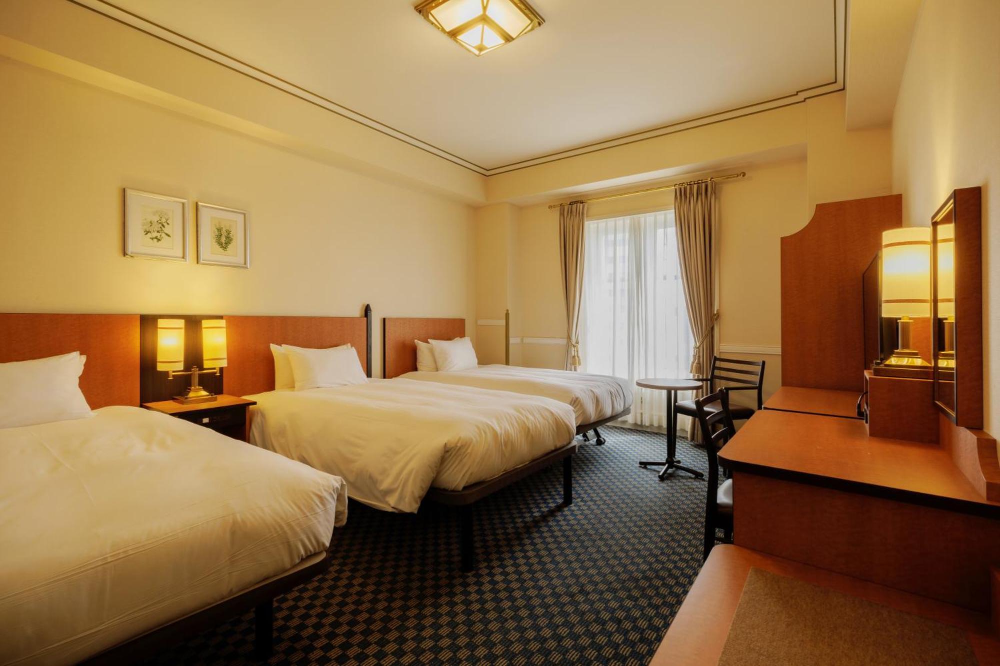 Hotel Monterey Сендай Екстериор снимка
